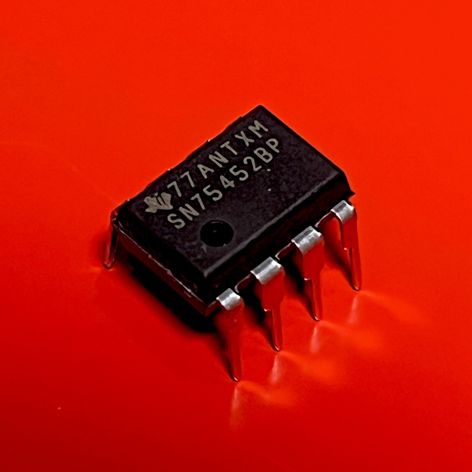 [2x] SN75452BP Texas High Speed Dual Peripheral Drivers for High-Current PDIP-8