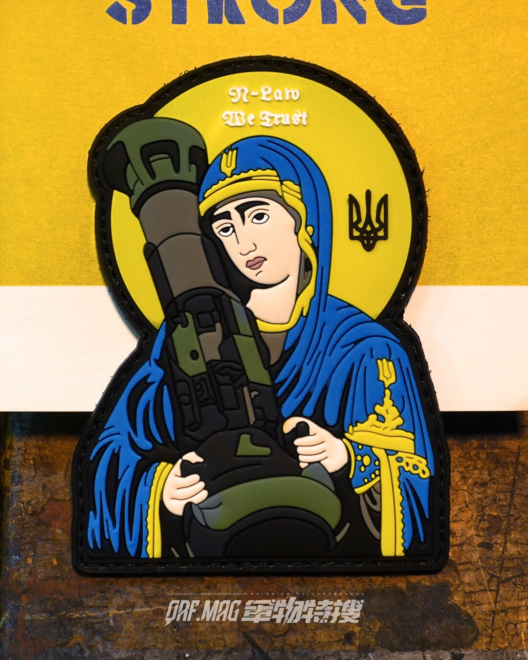 [QRF.SHOP] SAINT NLAW 3d pvc morale patch (hook and loop attaching)