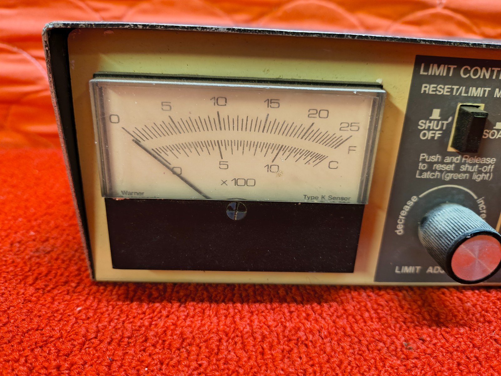 Used KilnTronics 09VR Temperature/Rate Controller Good Condition