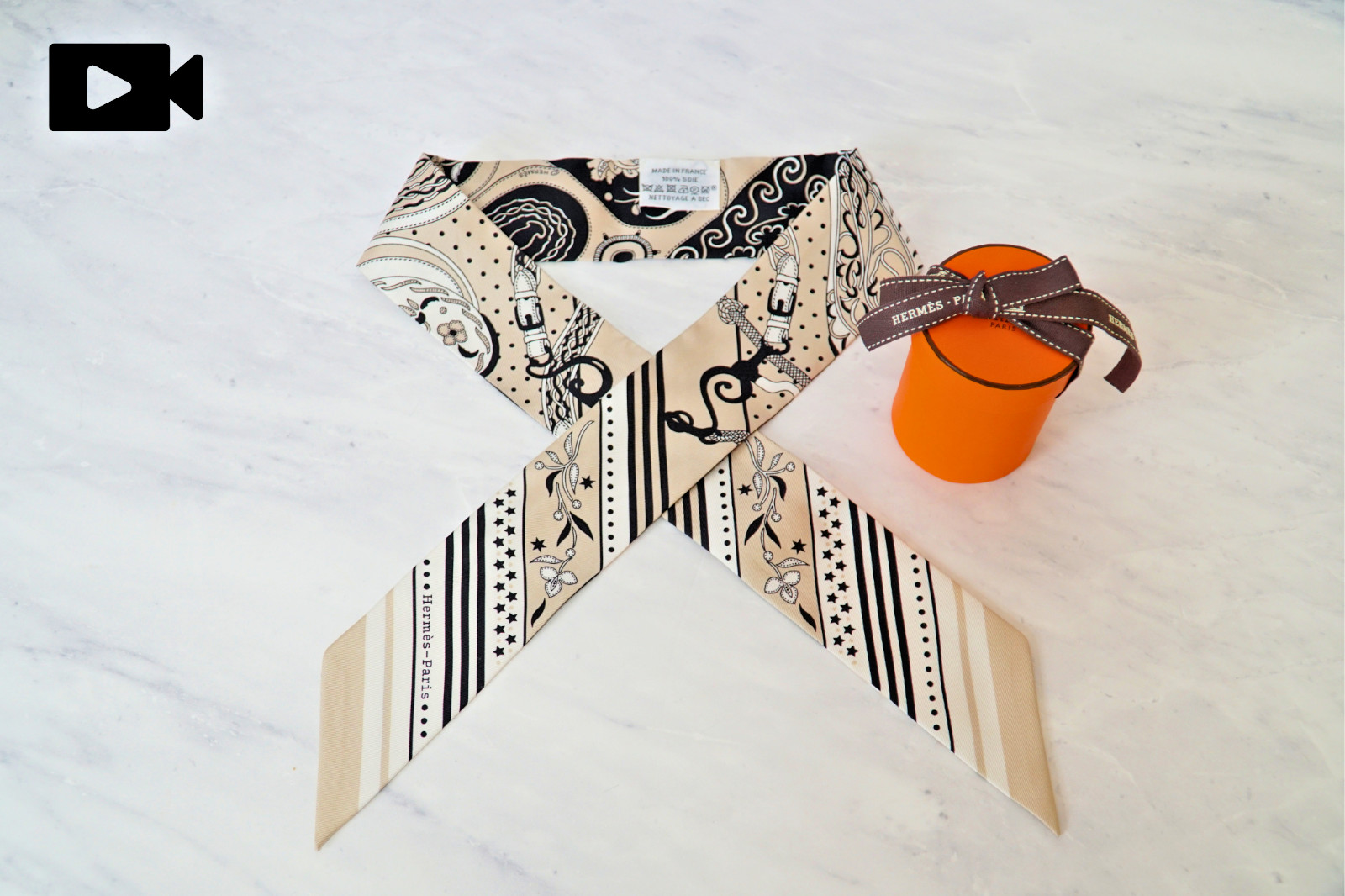 Hermes Twilly Festival des Amazones Silk Scarf Ivory Black Ribbon Box JAPAN