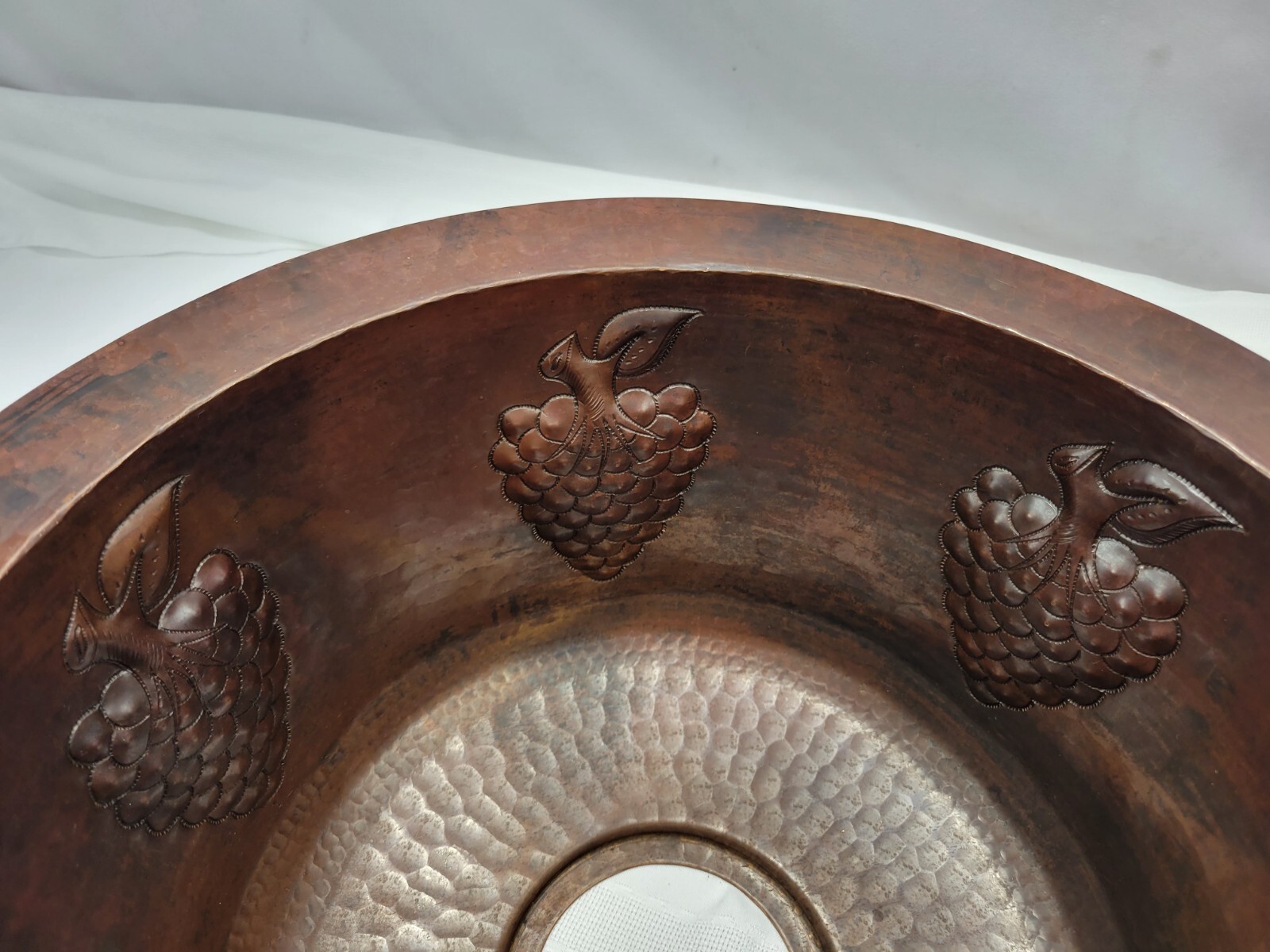 Native Trails Sink With Grapes Antique Hammered Copper Finish CPS261