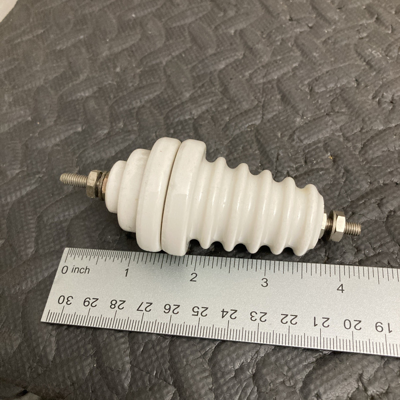 4.25” Insulated Ceramic Feedthru