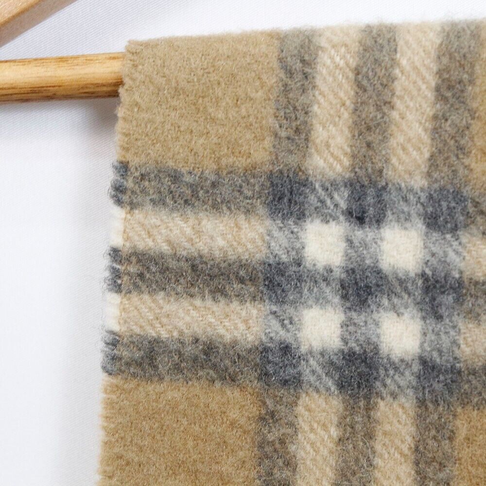 Sciarpa Burberry 100% cashmere colore beige fantasia scozzese 132x31 cm