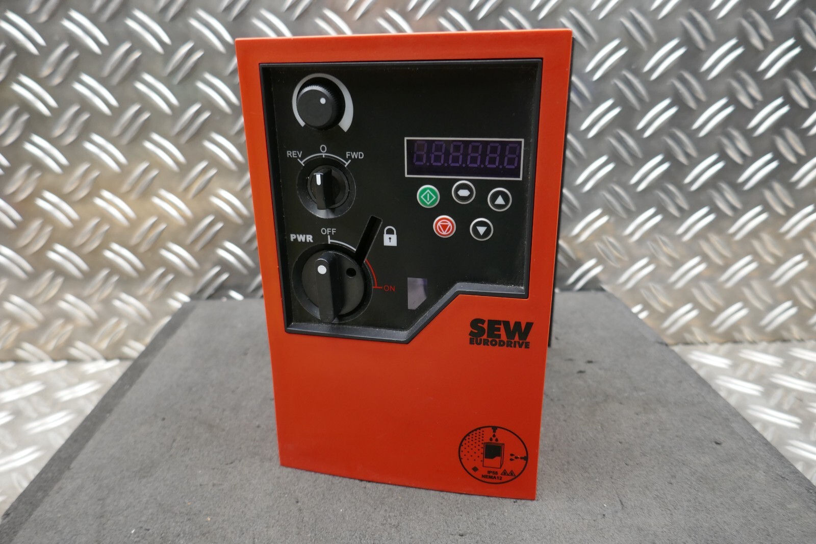SEW Eurodrive MCLTEB00042B1120 0.37KW