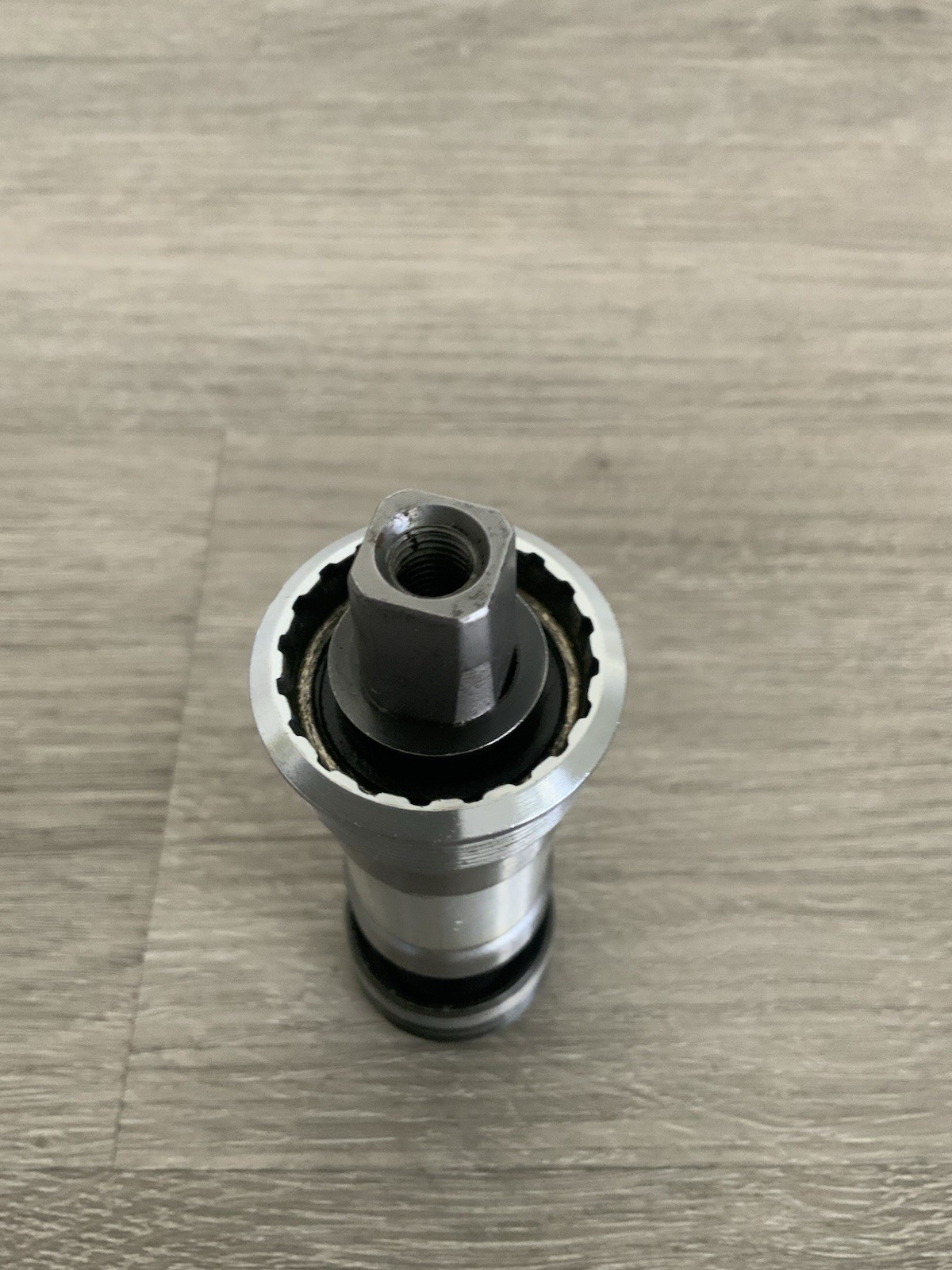 SHIMANO SEALED BOTTOM BRACKET 68-113 MM BRITISH THREADING MODEL UN73