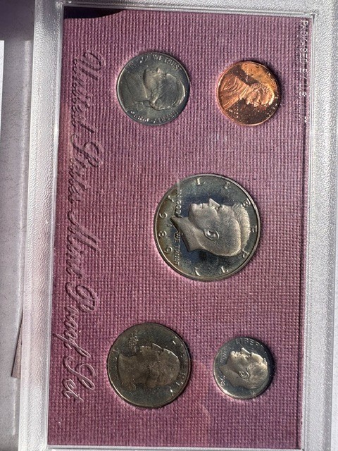 1989 U.S. Proof Set Original Government Packaging OGP Toned/Hazy Coins