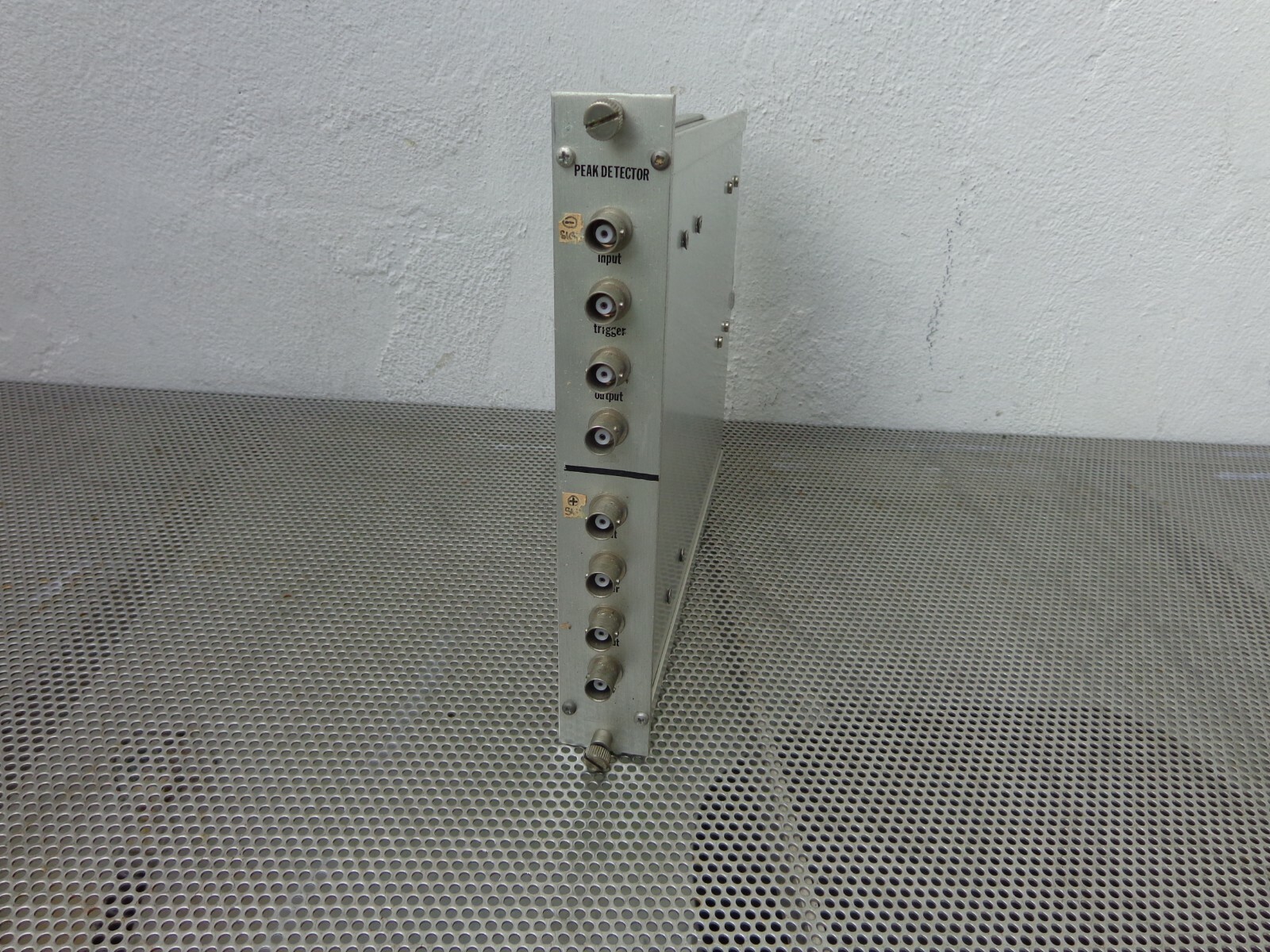 CE&E Peak Detector Module Plug-In