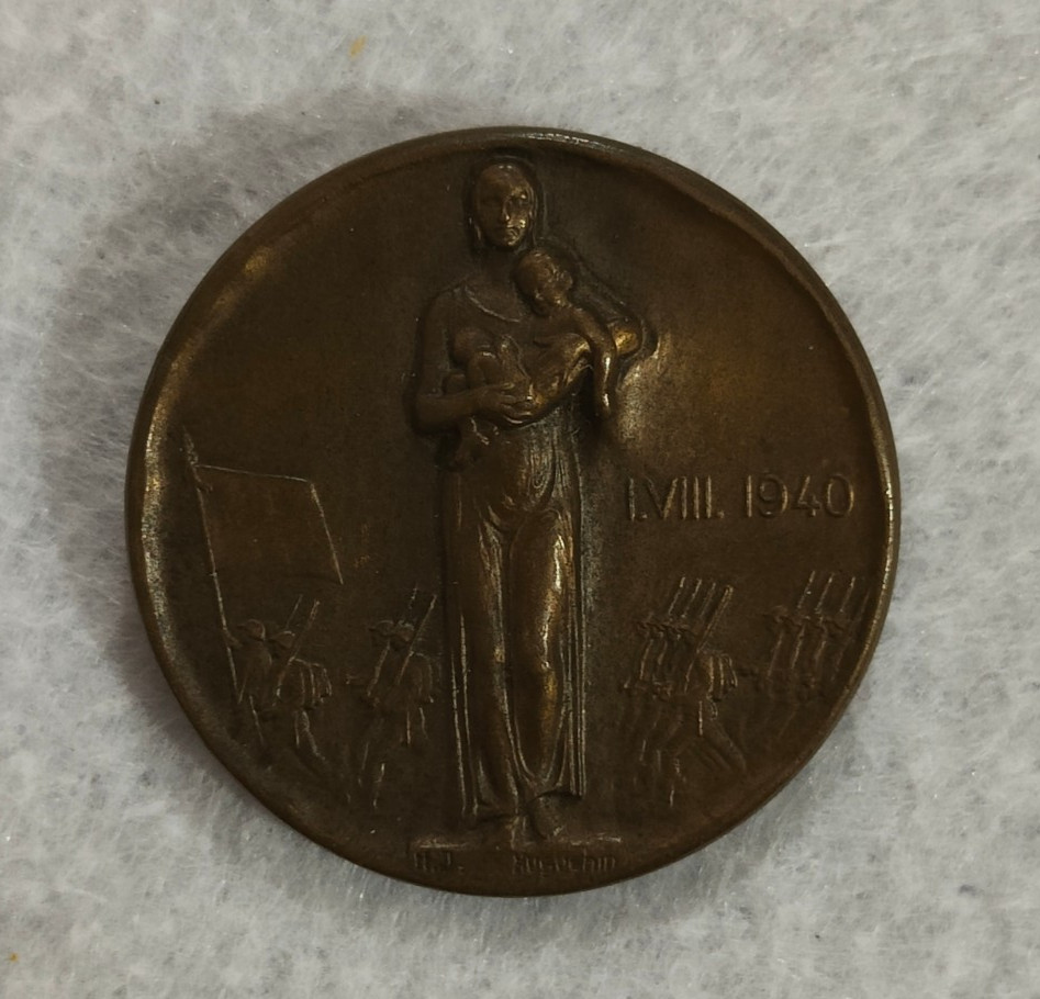 medal brooch swiss army 1/8/1940 huguenin le locle