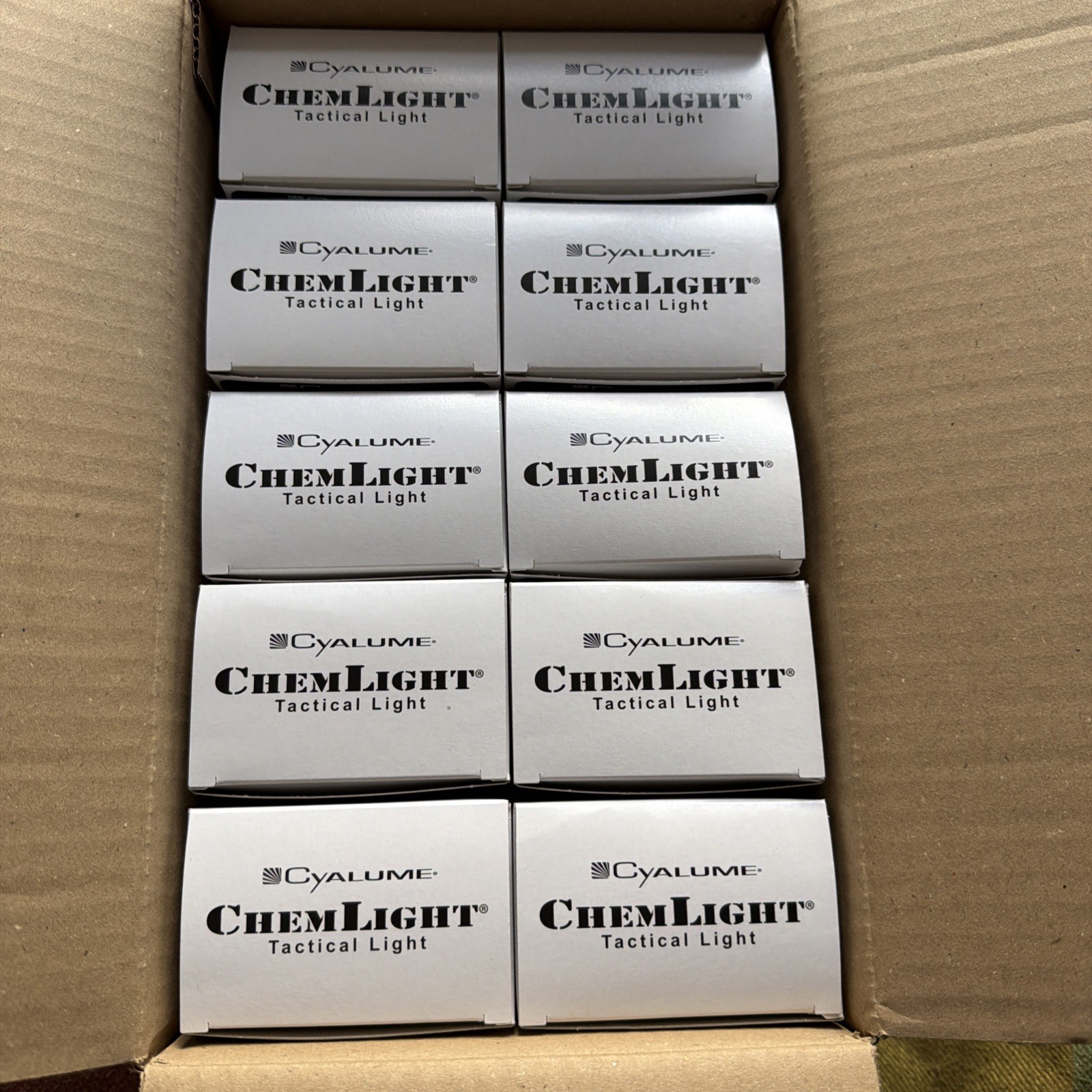 CYALUME LIGHT STICKS, YELLOW 30 MINUTE DURATION X 100, EXP 02/28