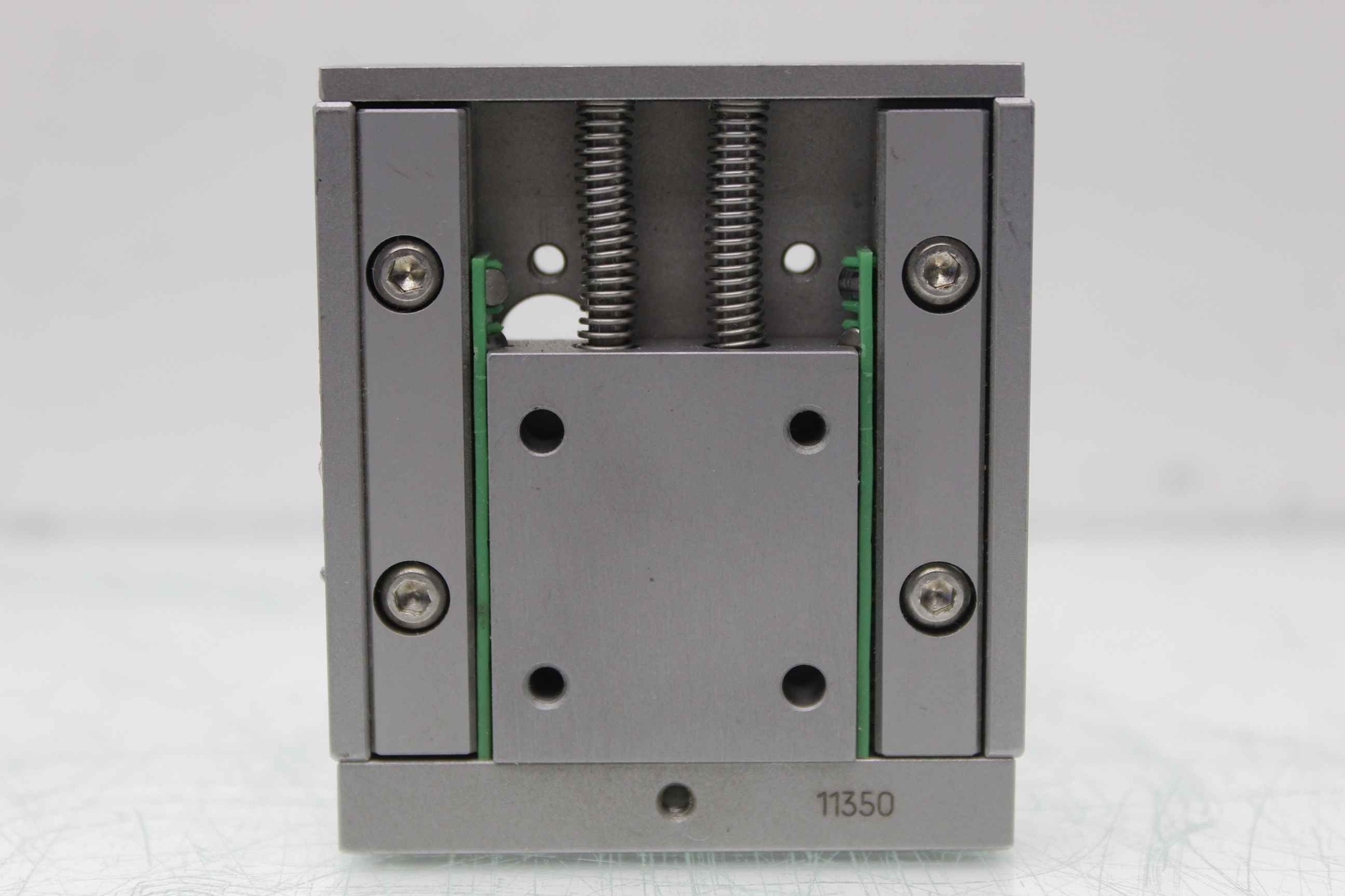 Physik Instrumente 11350 Spring Loaded Cross Roller Linear Stage