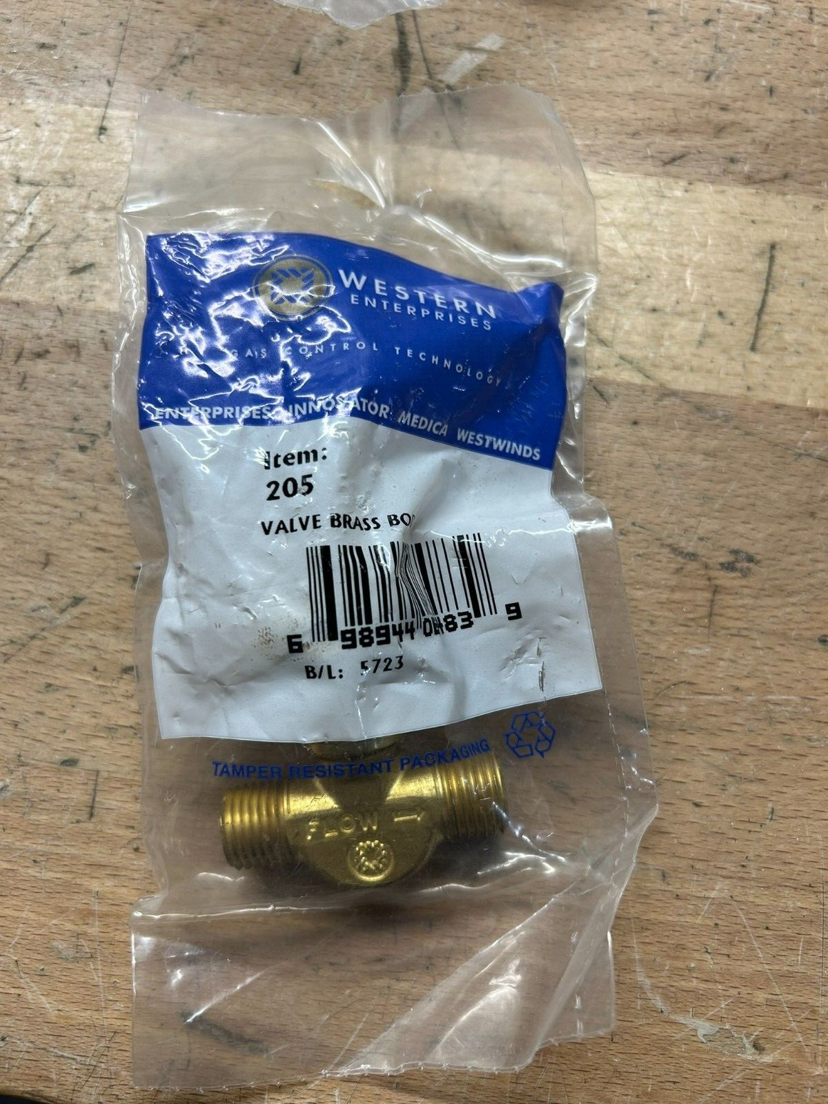 Western Enterprises 205 Valve Brass Body 1/4" Male NPT x 9/16-18 RH Male 200PSIG