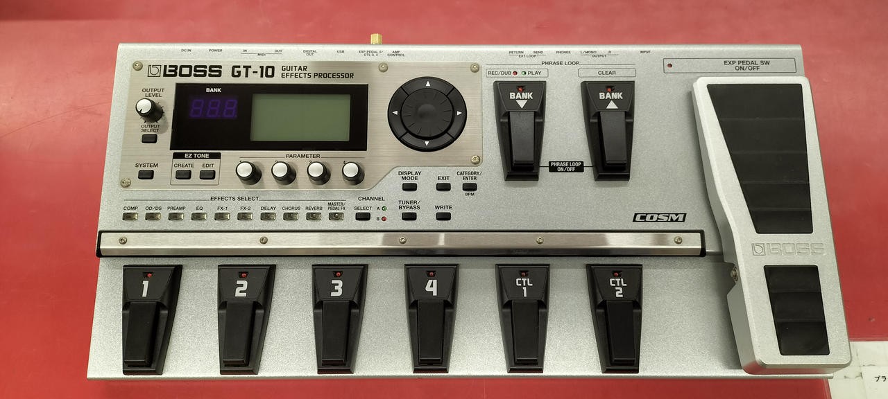 BOSS GT-10 MULTI-EFFECTOR 947017