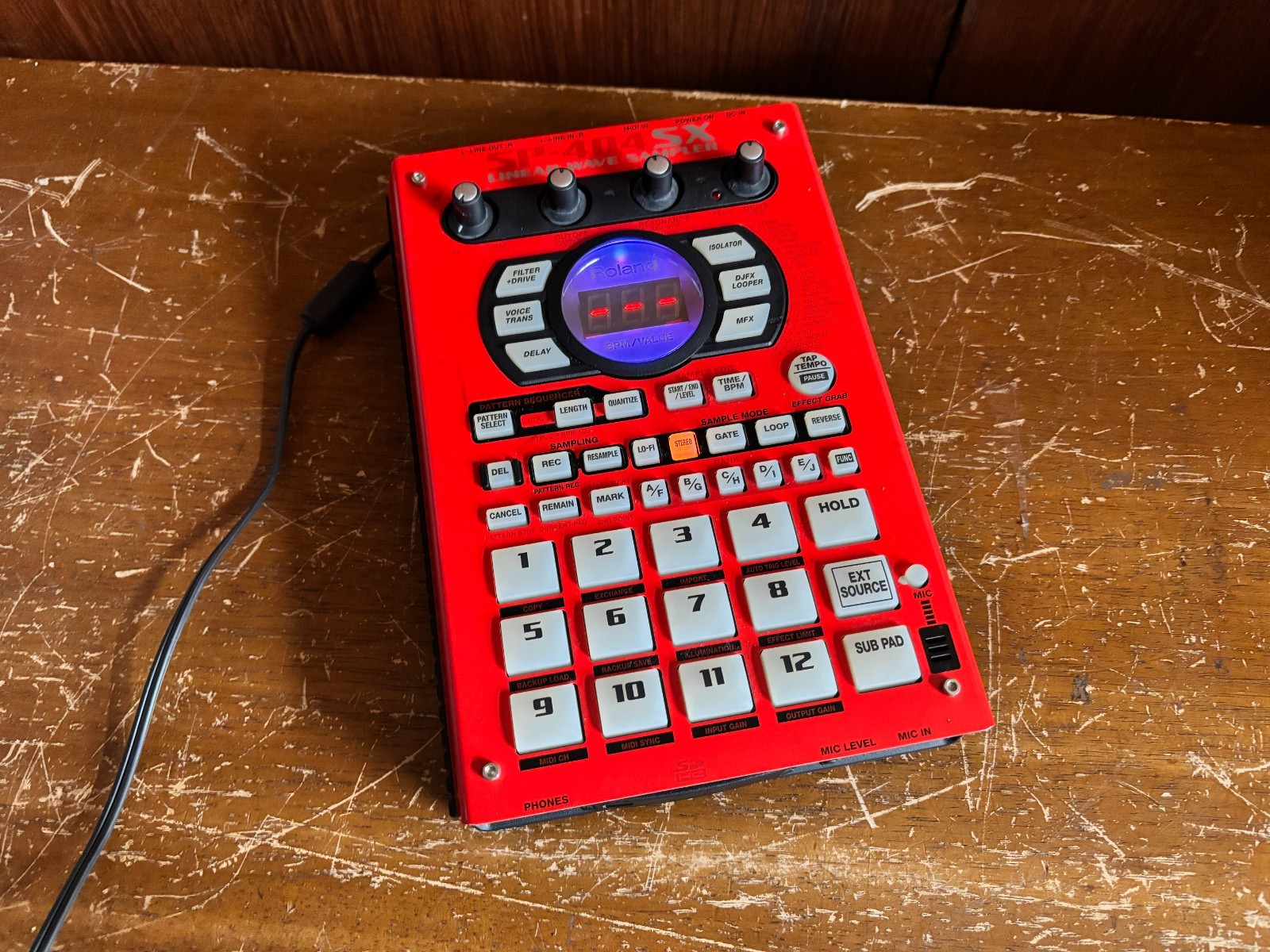 Roland SP-404SX Linear Wave Sampler 10th Anniversary Solid Red x Metallic Red