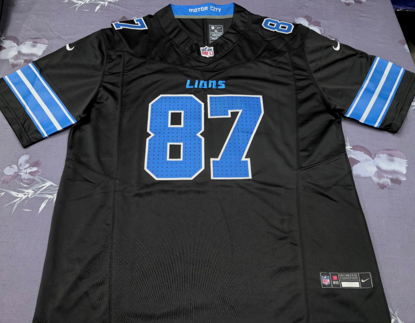 Sam Laporta #87 Lions FUSE Black Alt Sewn Stitched Jersey.