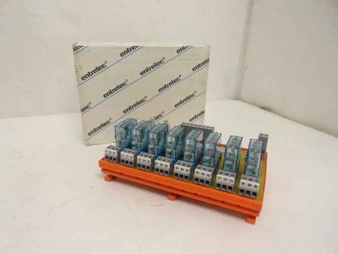 209654 New In Box; Entrelec 20066-20 Relay Interface Module; 24VAC/DC; 8-Pos