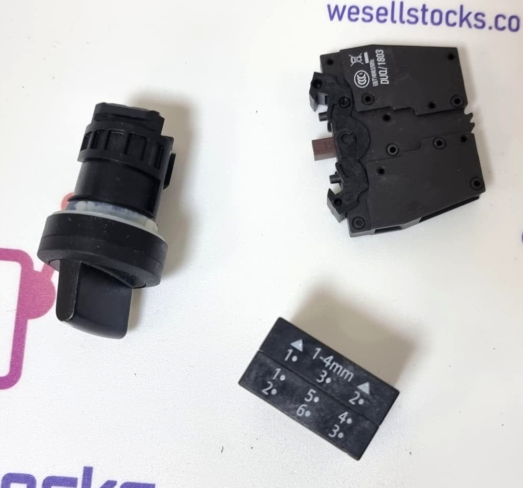 SIEMENS 3SB3201-2KA11 Rotary Switch