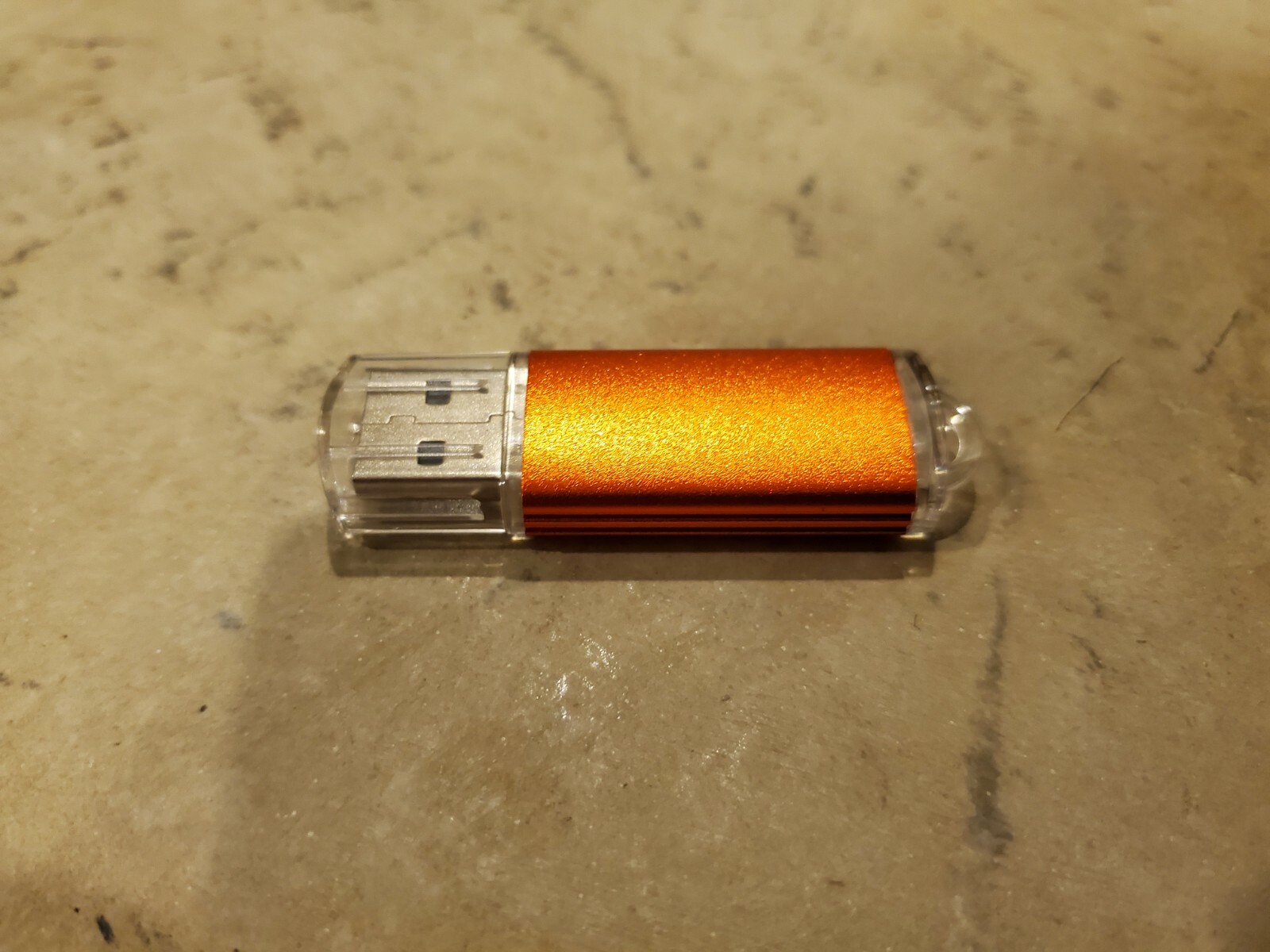 Super Grub 2.04s1 Bootable - May Boot Broken Windows/Linux OS - 16G USB Stick