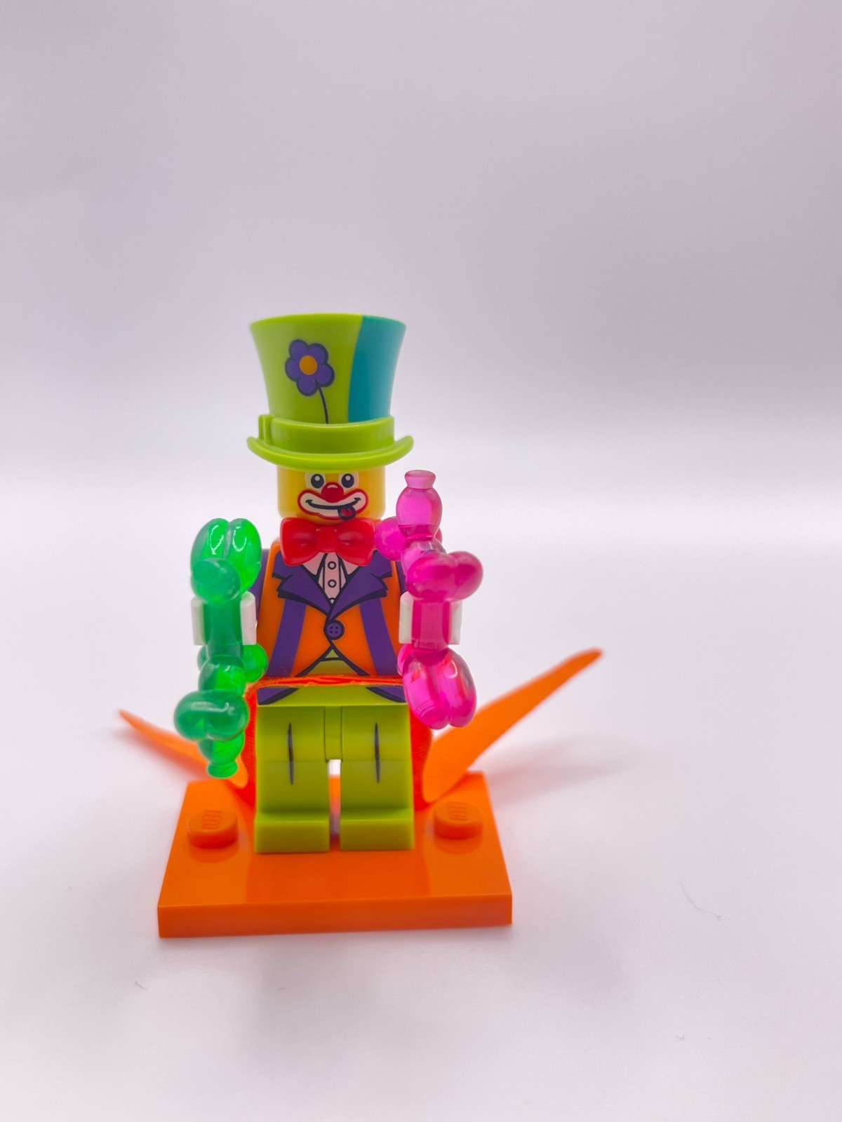 Lego Collectible Minifgure Series 18 Party Clown Minifigure col18-4