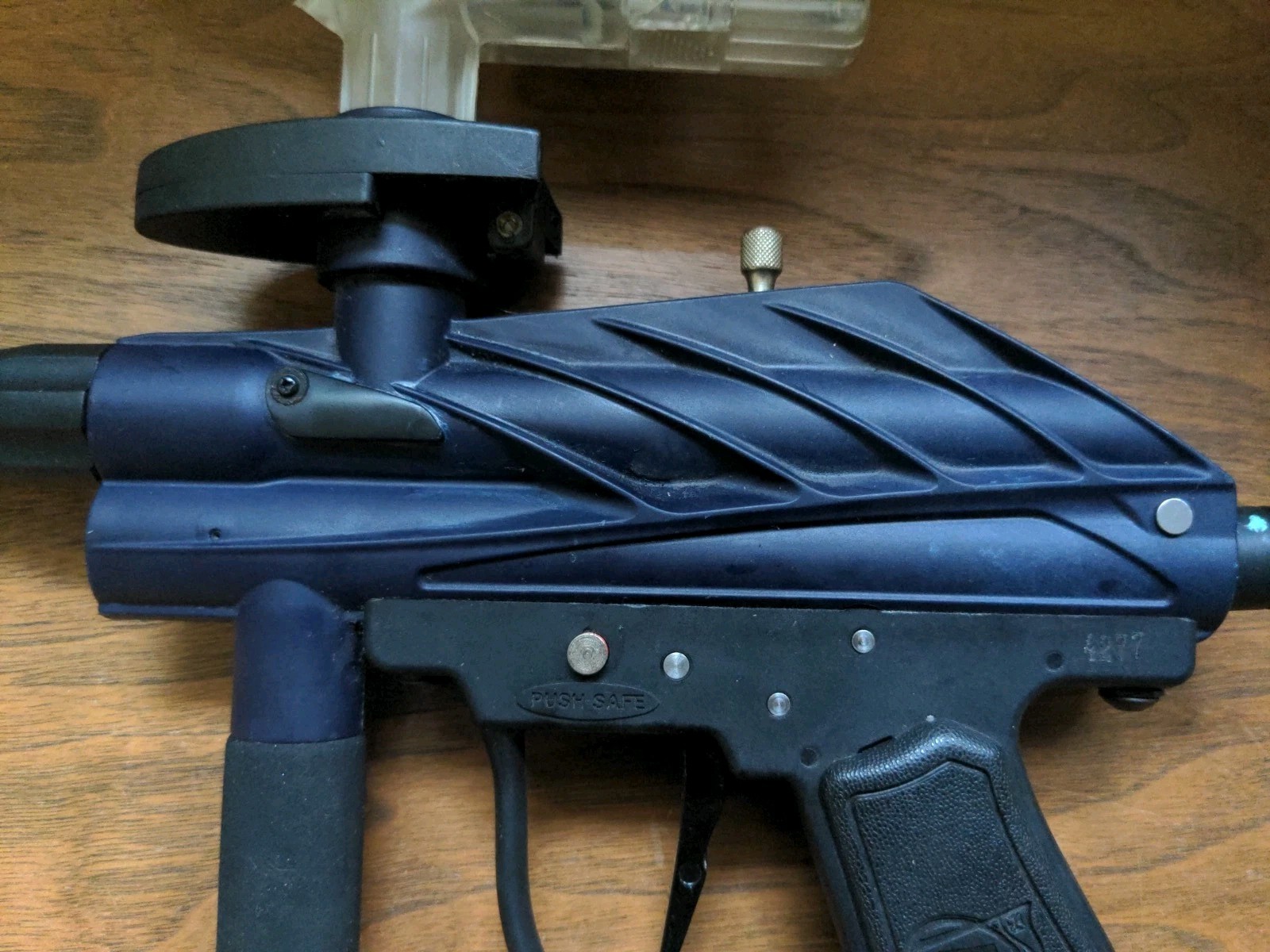 Raider CCX Custom Composite X Mechanical Paintball Marker VL Quantum Viewloader