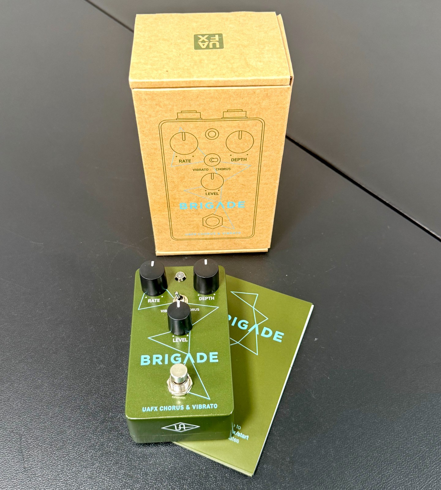 Universal Audio UAFX Brigade Chorus and Vibrato Effects Pedal