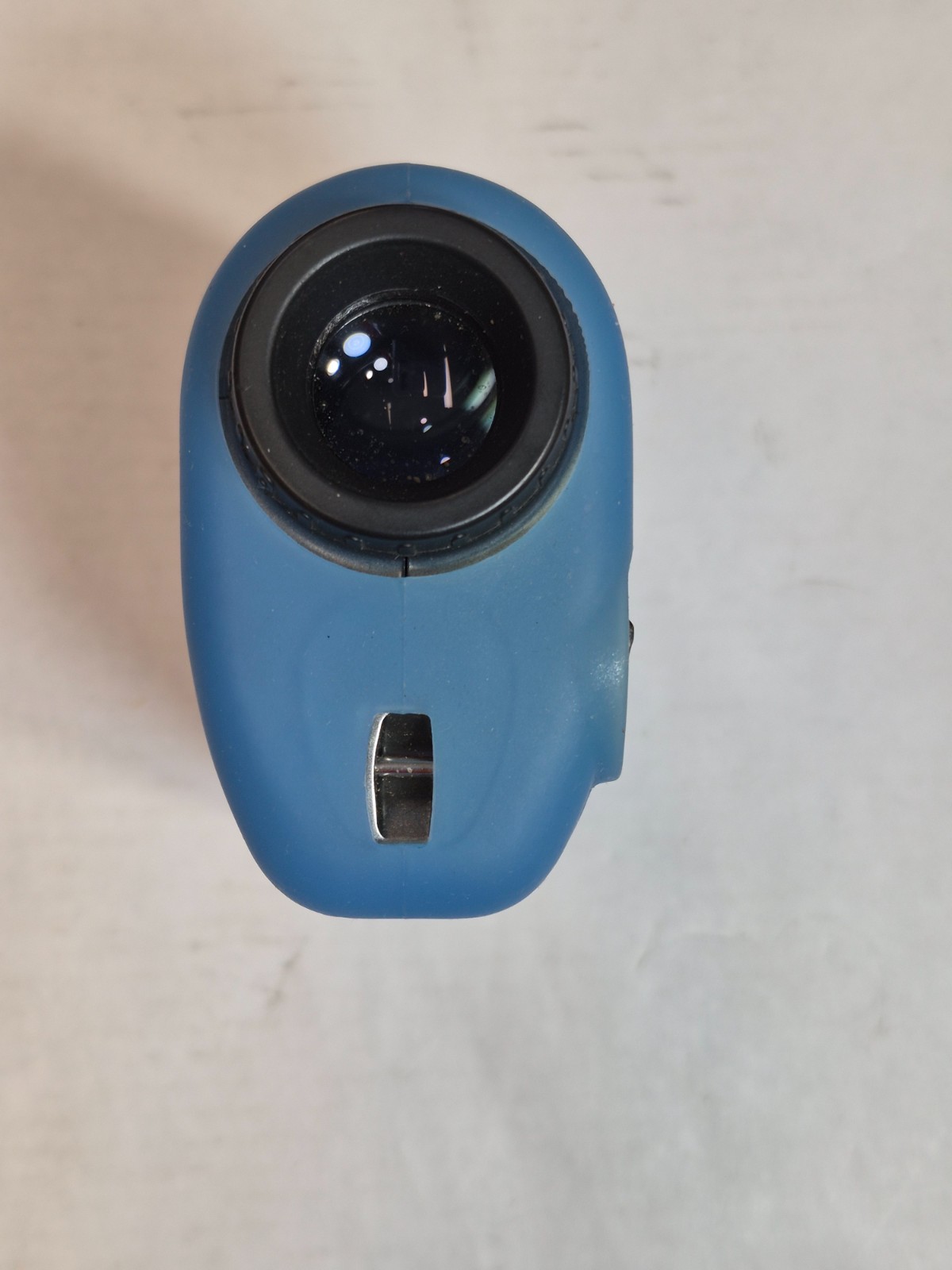 BUSHNELL TOUR V2 Golf Laser Rangefinder Fast Focus System