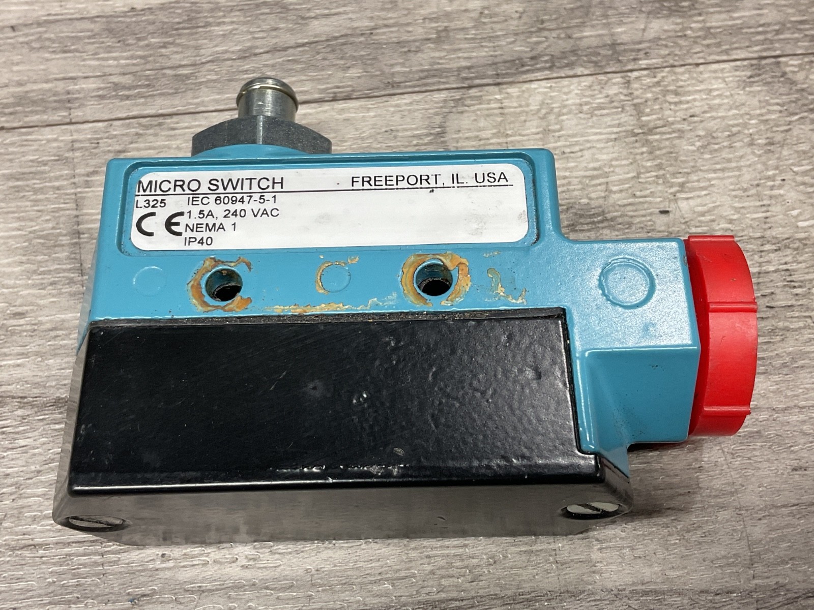 MICRO SWITCH IEC 60947-5-1 #301M111