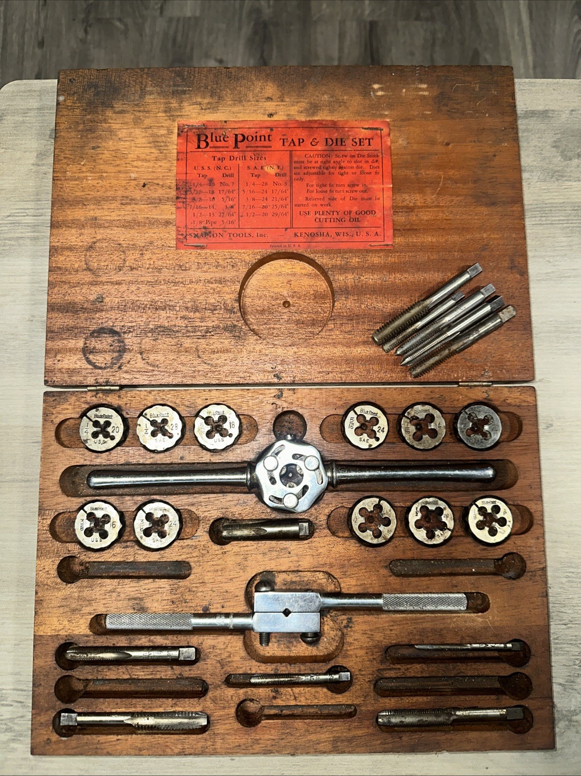 Vintage Blue-Point Tap & Die Set USA Not Complete!! Original Wood Box