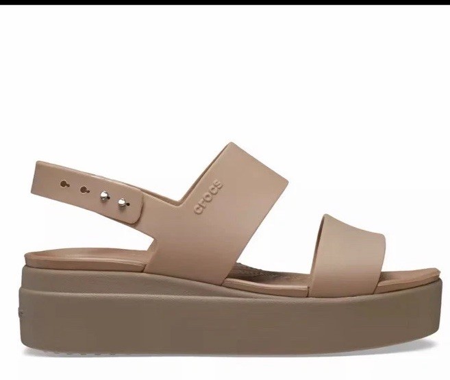 Crocs Brooklyn Low Wedge Latte/ Mushroom 206453-2EL Women's Size 7 NEW WITH TAGS