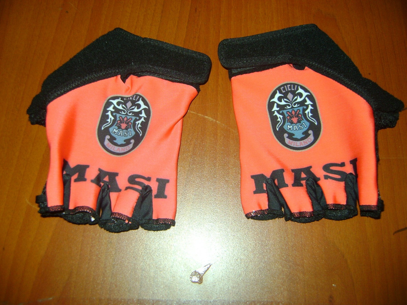 MASI BIKE GLOVES, ITALIAN BIKE LOVER CYCLING GLOVES M L XL NEW BLACK MASI 3V red