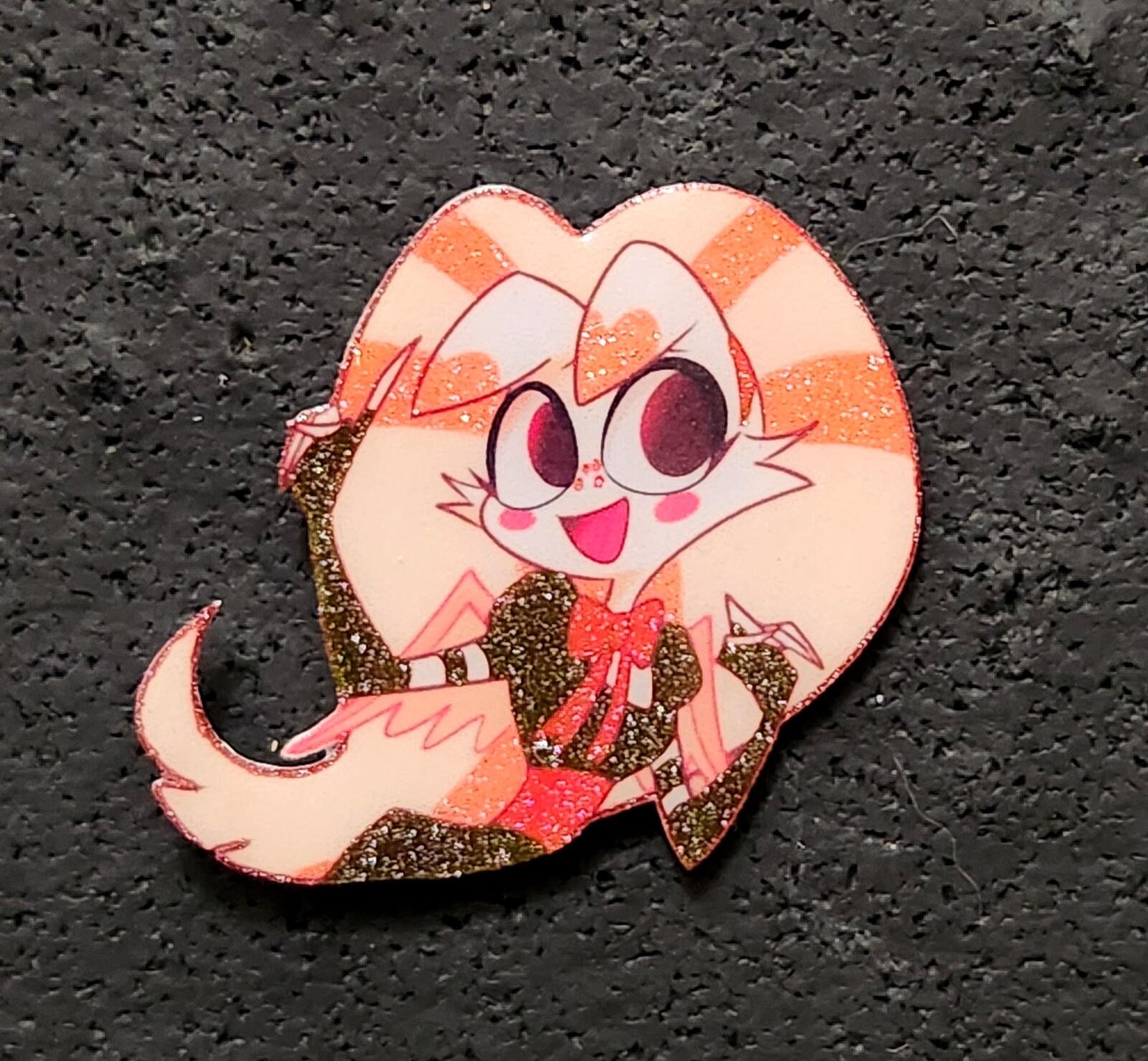 Molly glitter pin - Hazbin Hotel