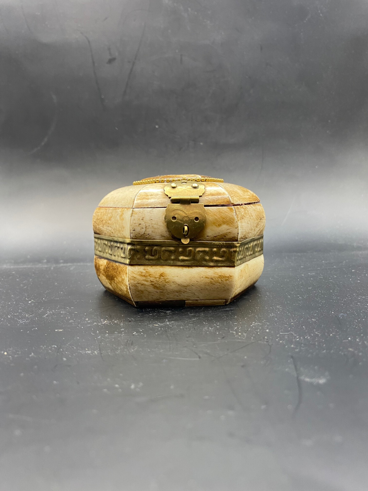 Hexagonal Bone Trinket Box