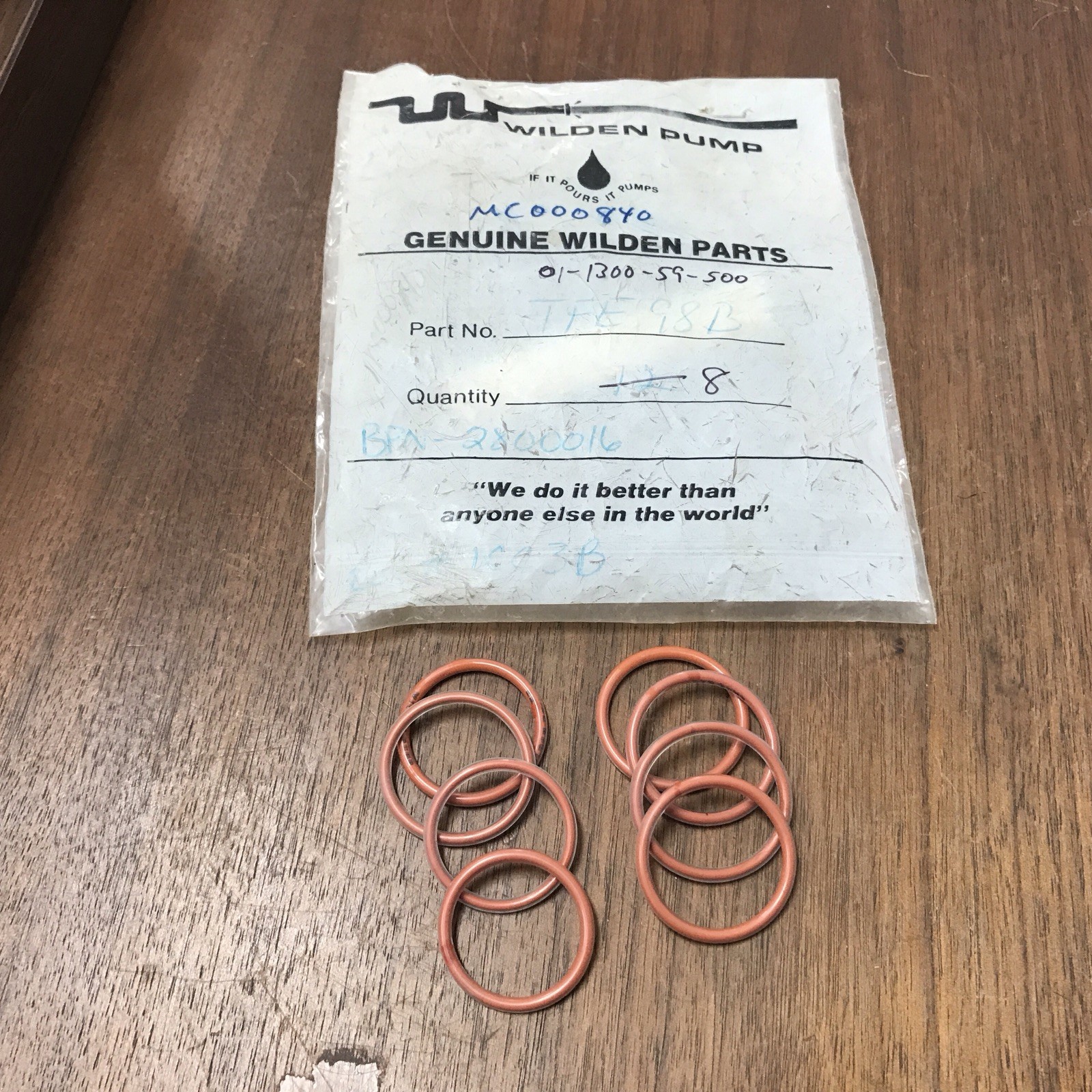 Lot Of 8 WILDEN 01-1300-59-500 O-RING ENCAPSULATED SILICONE TFE98B