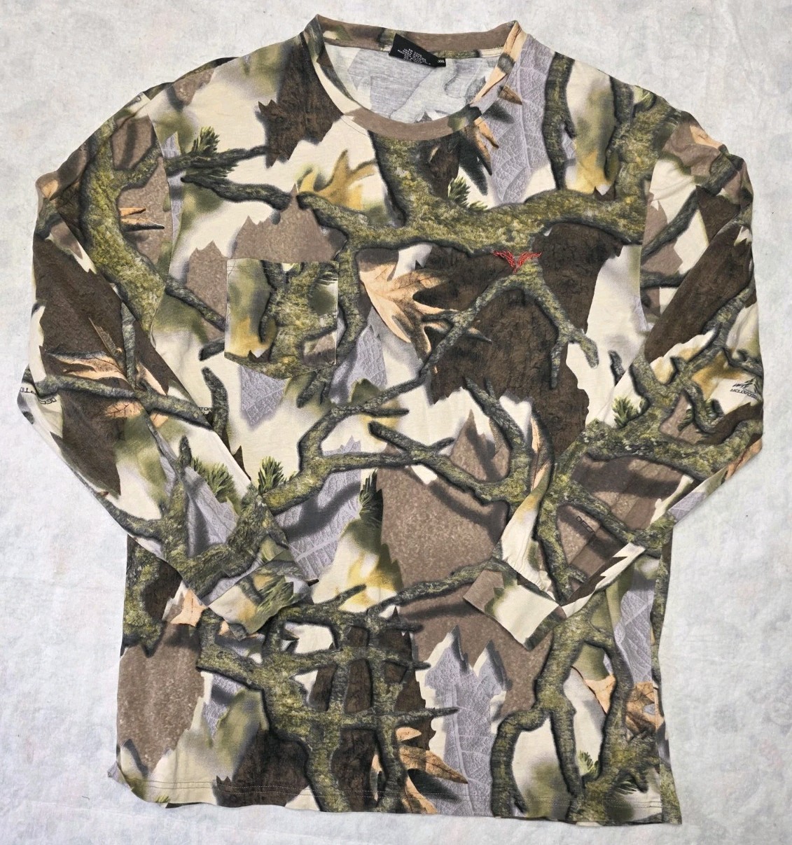 Predator Camo 3XL Long Sleeve Shirt Great Condition Logo Embroidered
