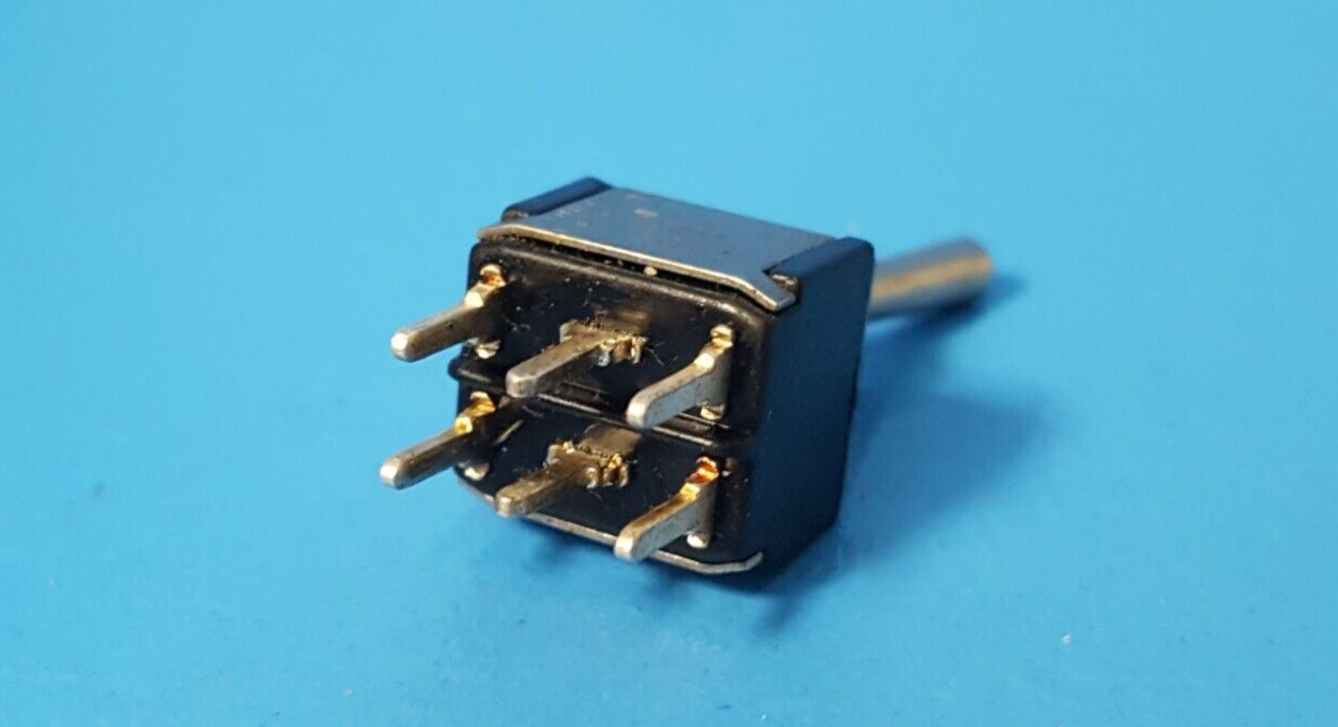 ( 2 PCS) Toggle Switch, 1203, TEC INC., 2A( 250VAC), 5A ( 120VAC)