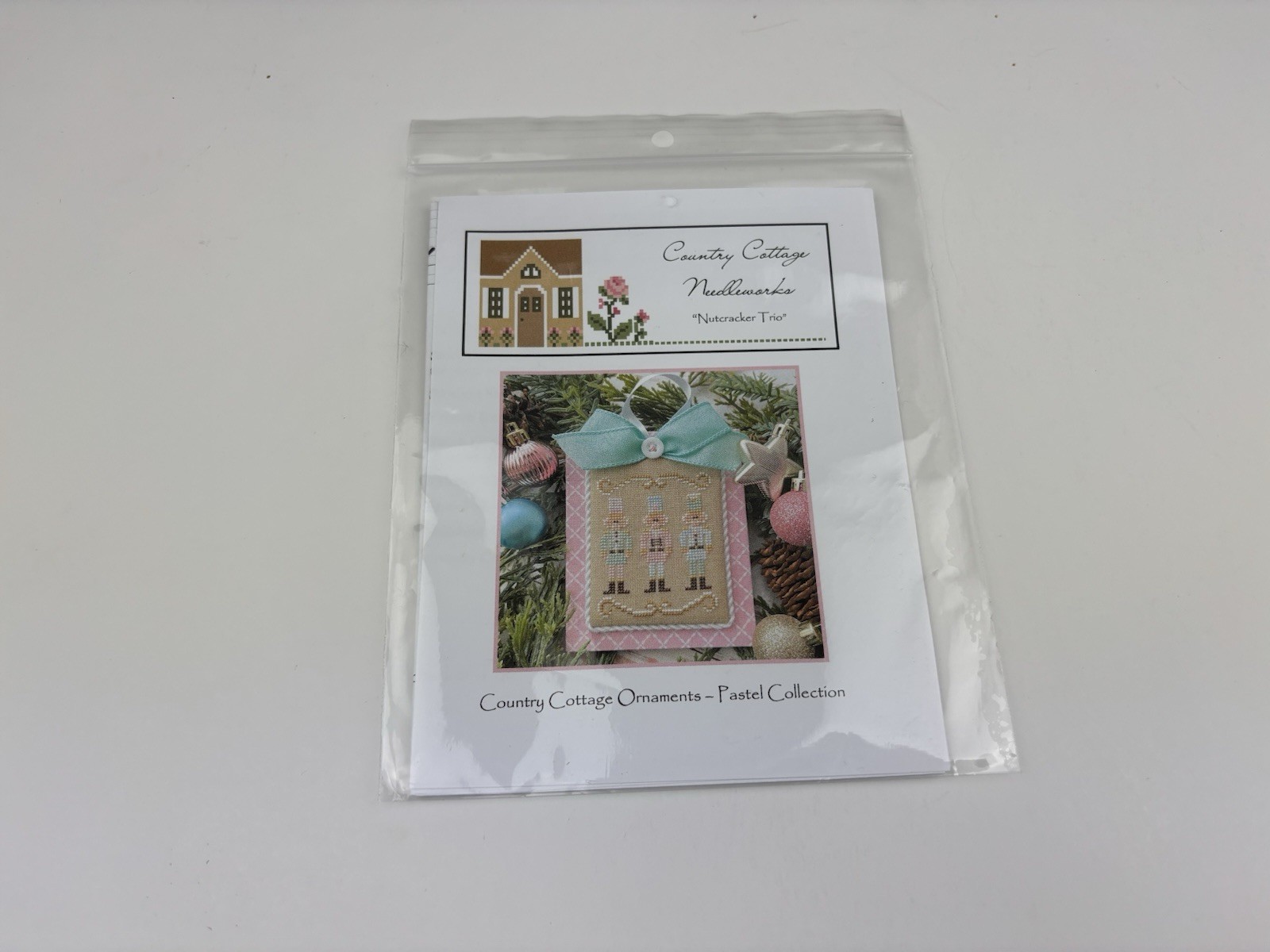 Country Cottage Needlework Nutcracker Trio Counted Cross Stitch Pattern 1U