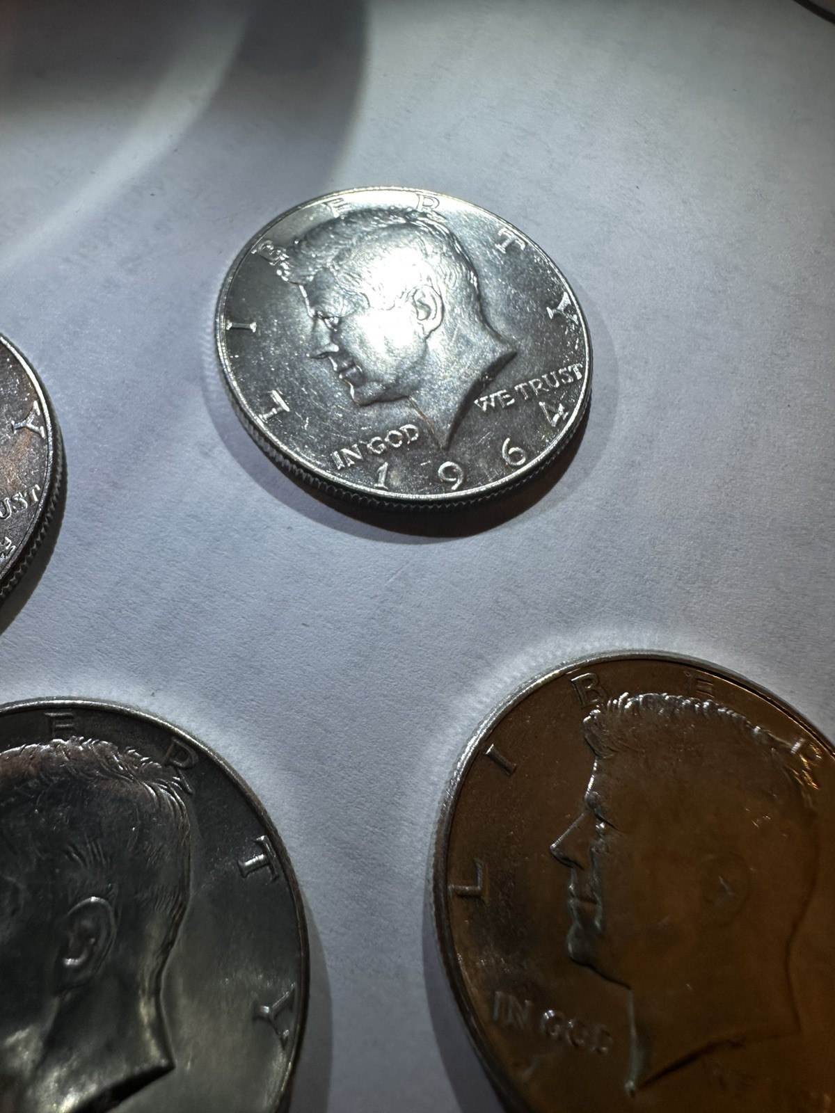 4 Kennedy Half Dollars 90% Silver Lot Of 4 1964 brilliant gorgeous bright