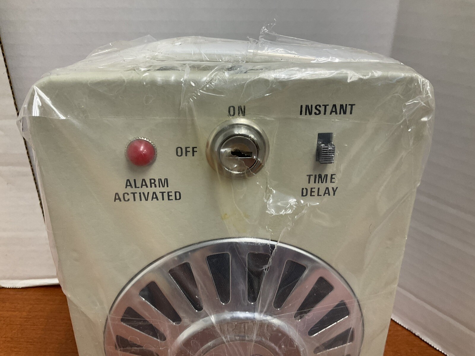 Vintage PLC Electronics Magnetic Window & Door Alarm With Keys & Panel