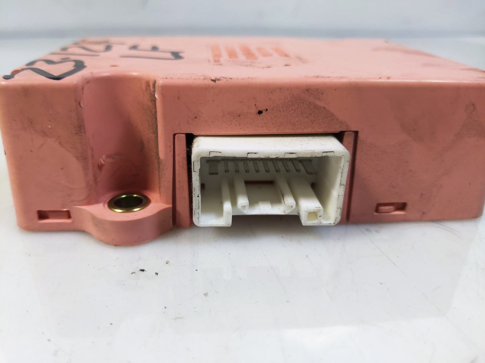 2003 Lexus Is300 Multi Plex Network Computer Module Unit 89221-53110