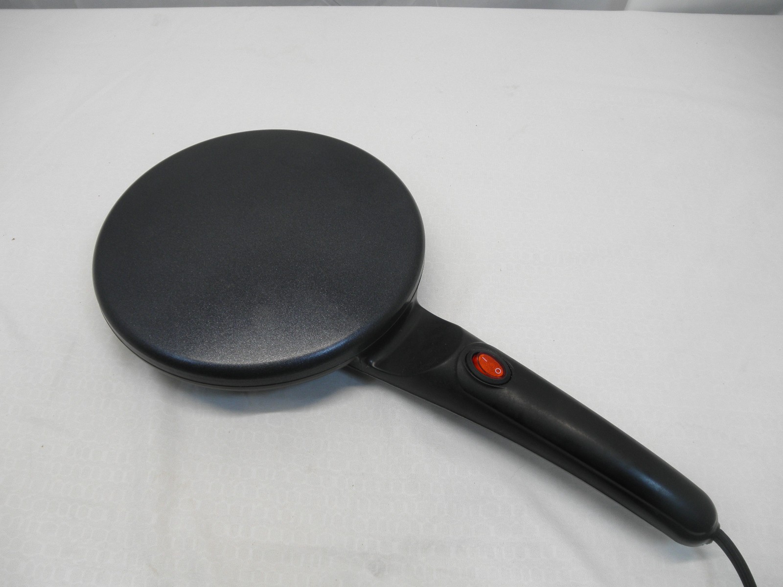 Crepe Maker 8" Crepe Making Tool Nonstick AN-108, 120V, Intertek, Black Electric