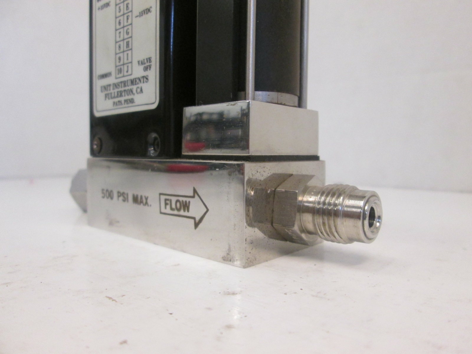 Unit UFC-1000, MFC, Mass Flow Controller, H2, 10 SLM, Used