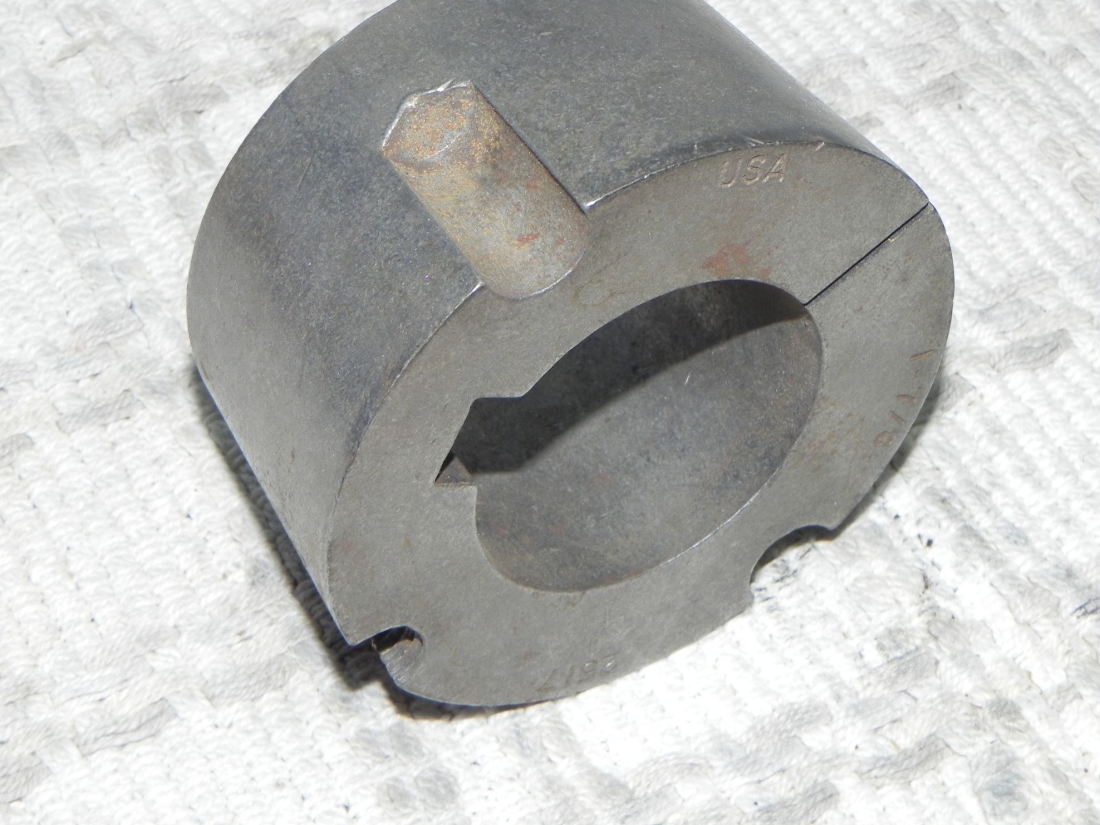 Martin 2517 Split 1-7/8" Flush-mounting Taper-Lock bushing- No Hardware