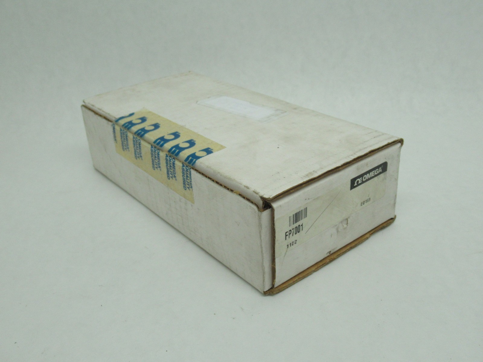 Omega FP7001 Flow and Temperature Sensor SEALED BOX WITH SOME SHELF WEAR NEW