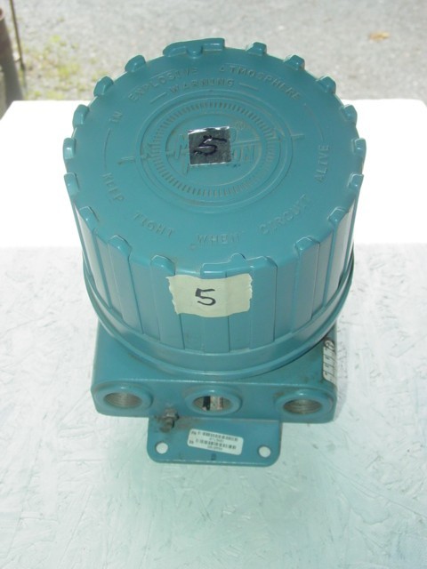 Micro Motion CMF100M328NU Mass Flow Sensor with RFT9739E4SUJ Remote Flow XMTR