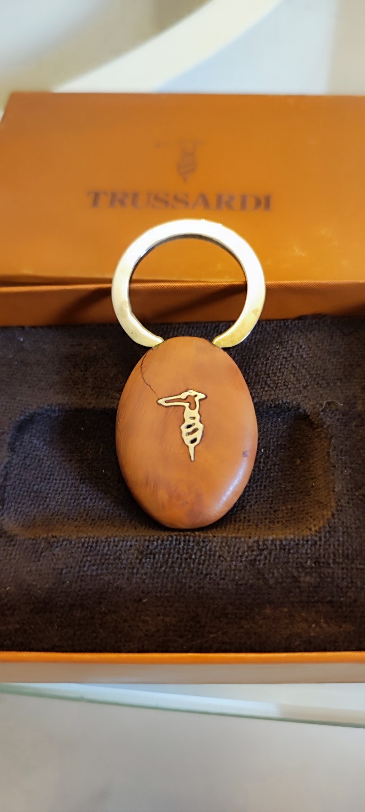 TRUSSARDI NEW Rare Original Silver and Root Keychain With Box 80s