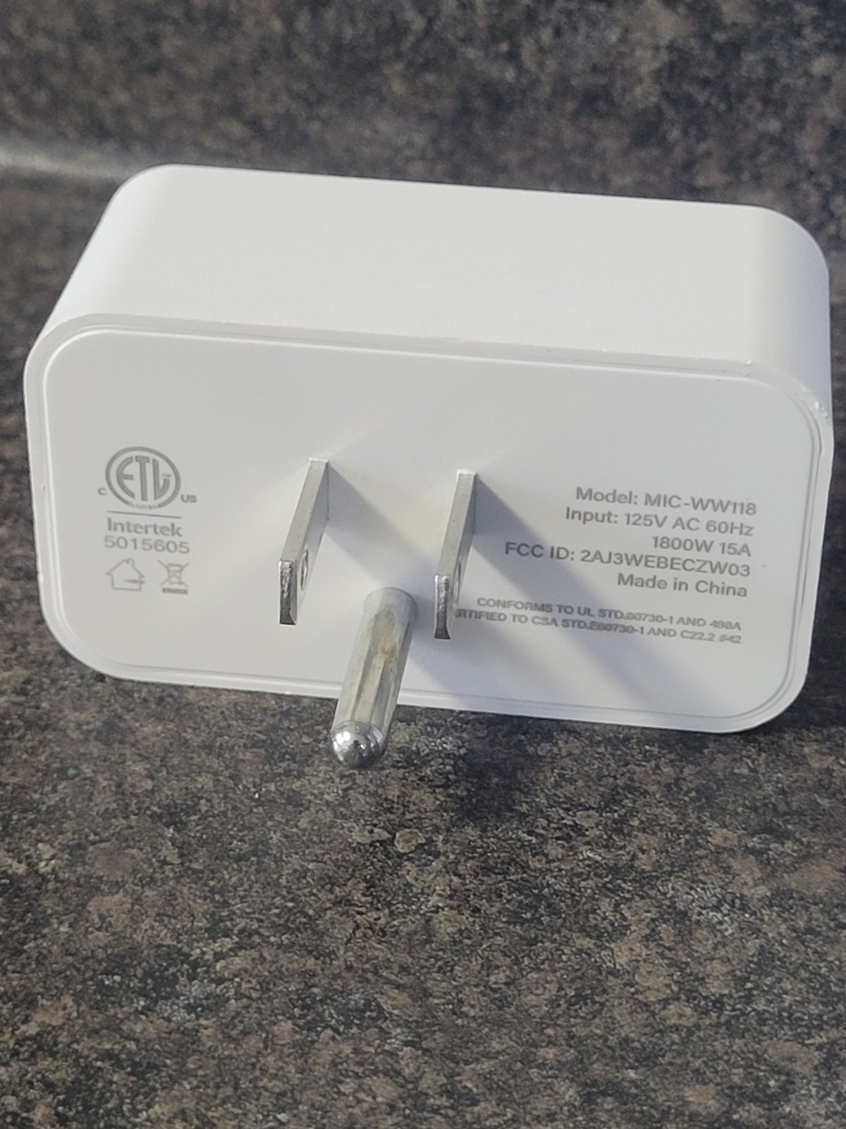 Merkury Smart Wi-Fi Plug, Model MIC-WW118