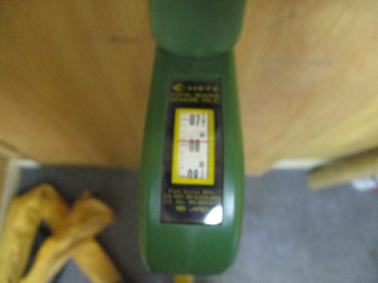 LIETZ DIGITAL MEASURING POLE W/CASE