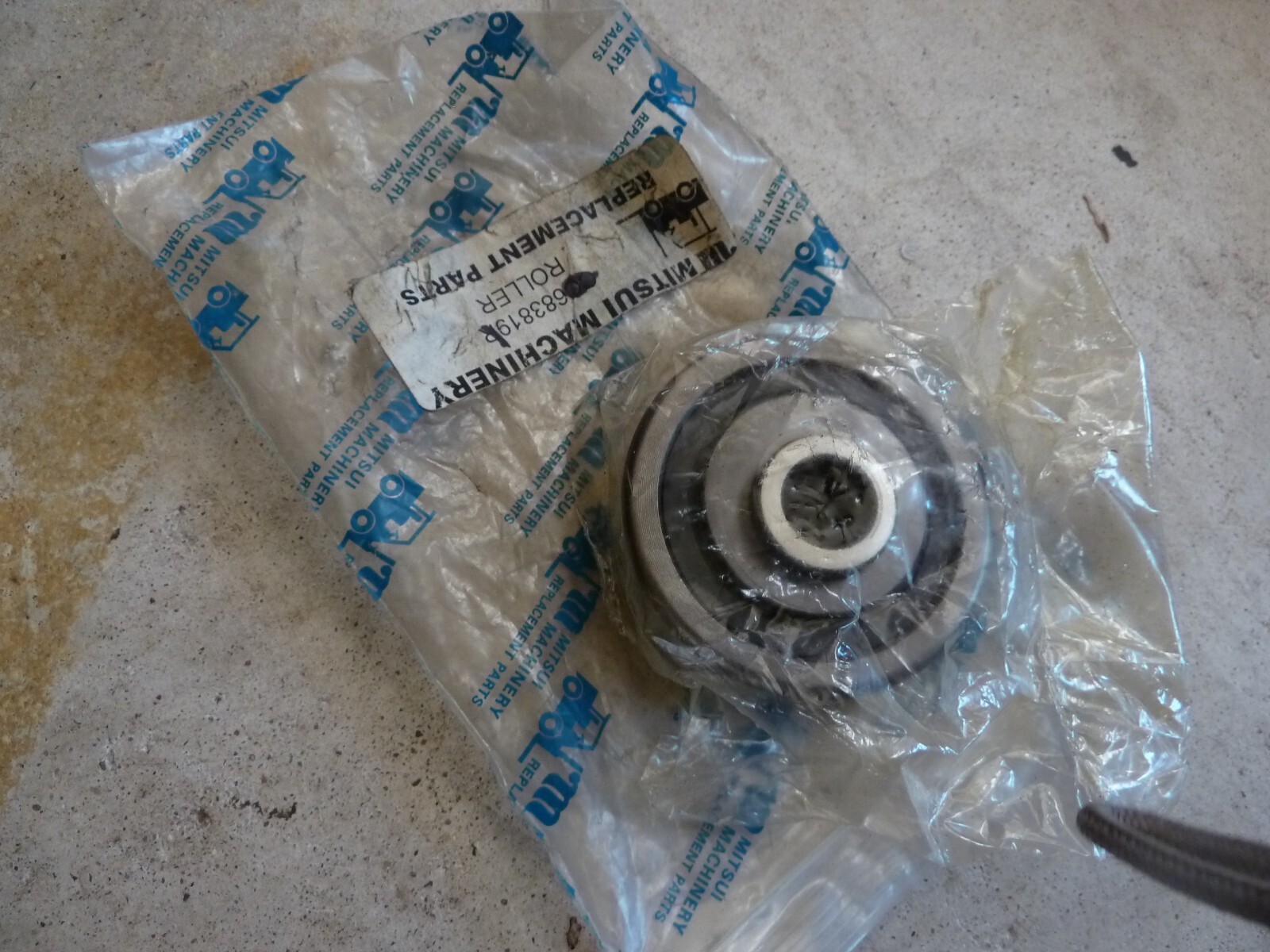 Forklift Mast Roller Bearing for Cascade 683819