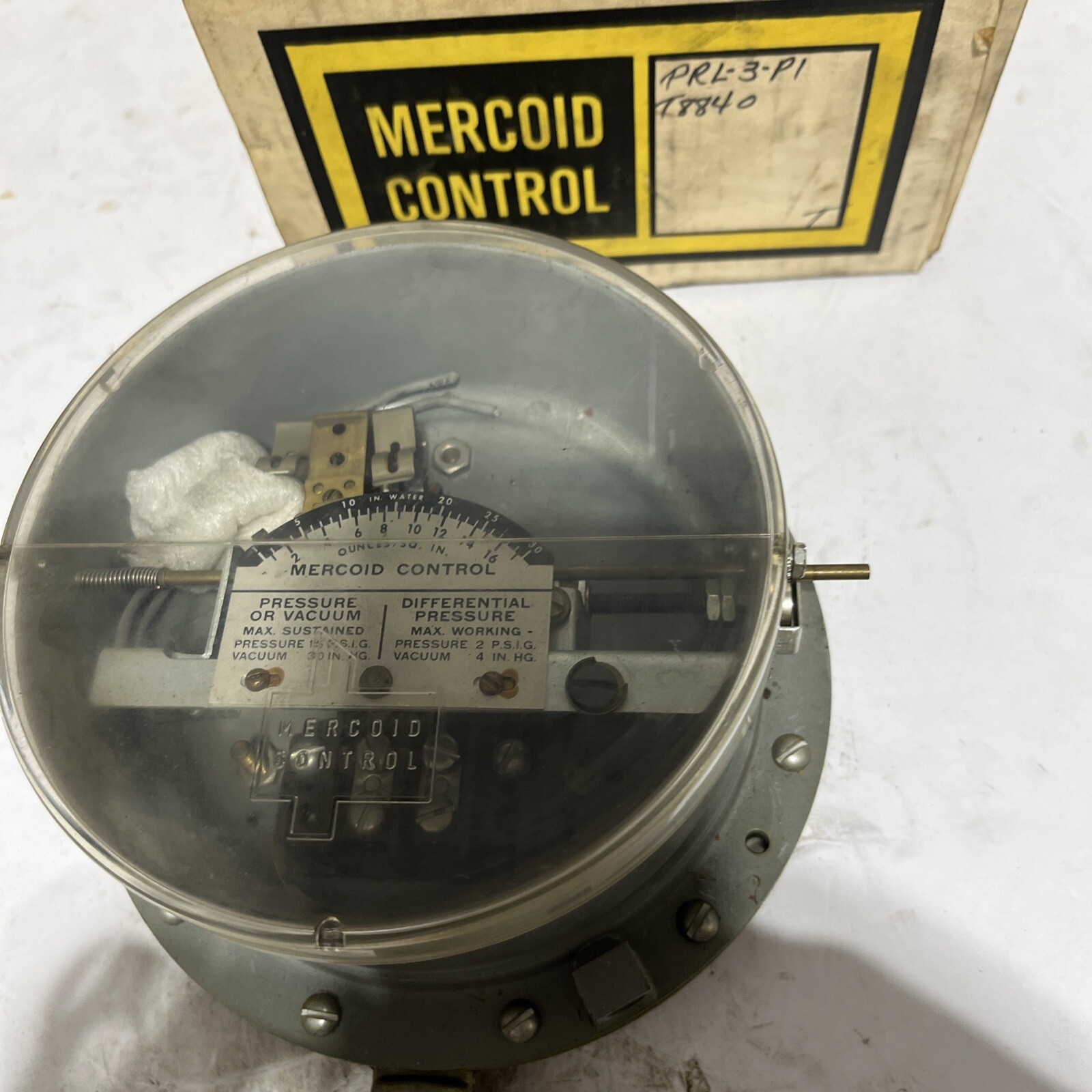MERCOID PRL 3-P1 PRESSURE CONTROL SEE PICS MISSING PART