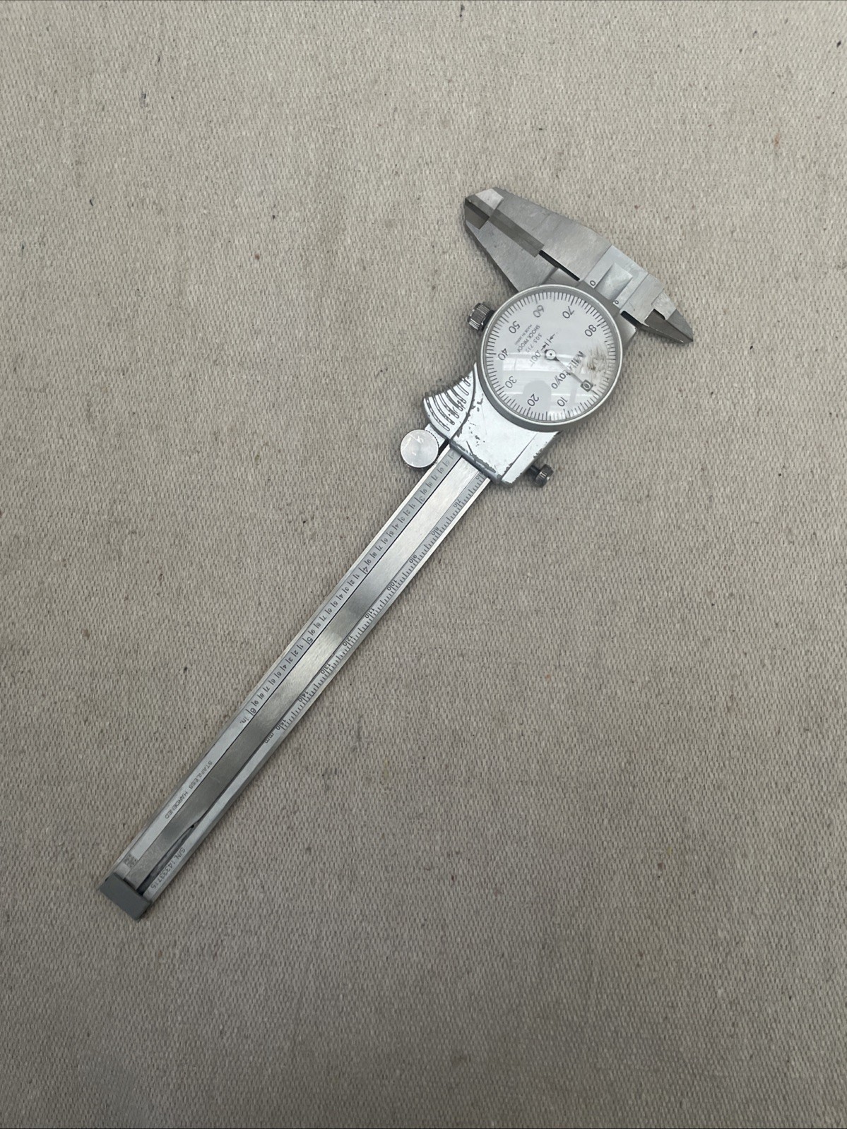 Mitutoyo 505-712 Dial Caliper 0" - 6" Shock Proof Made In Japan