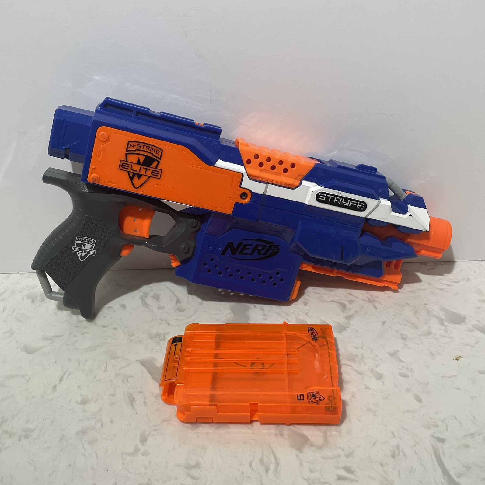 Nerf N-Strike Elite Stryfe Blue With 6 Round Magazine